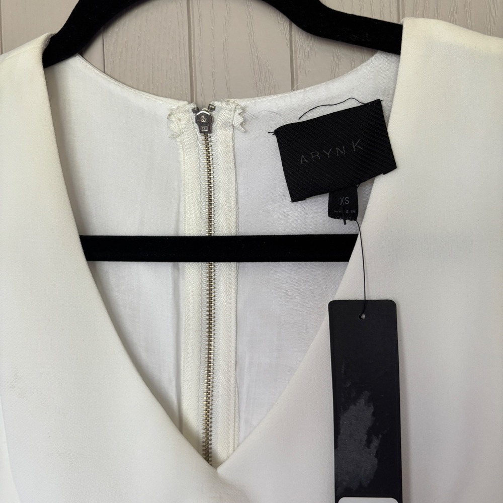 Aryn K Boutique White Bridal Geometric Fit and Flare Dress Size XS - Picture 7 of 14